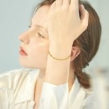 Elevate Her Style with SISGEM 18k Yellow Gold Bracelet: The Perfect Gift for Her